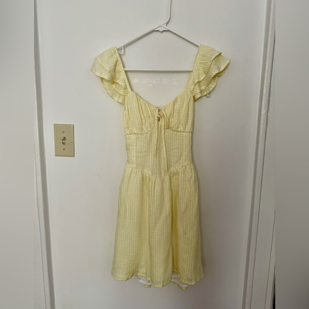 NWT Hollister yellow gingham back tie dress with undershort sz xsmall